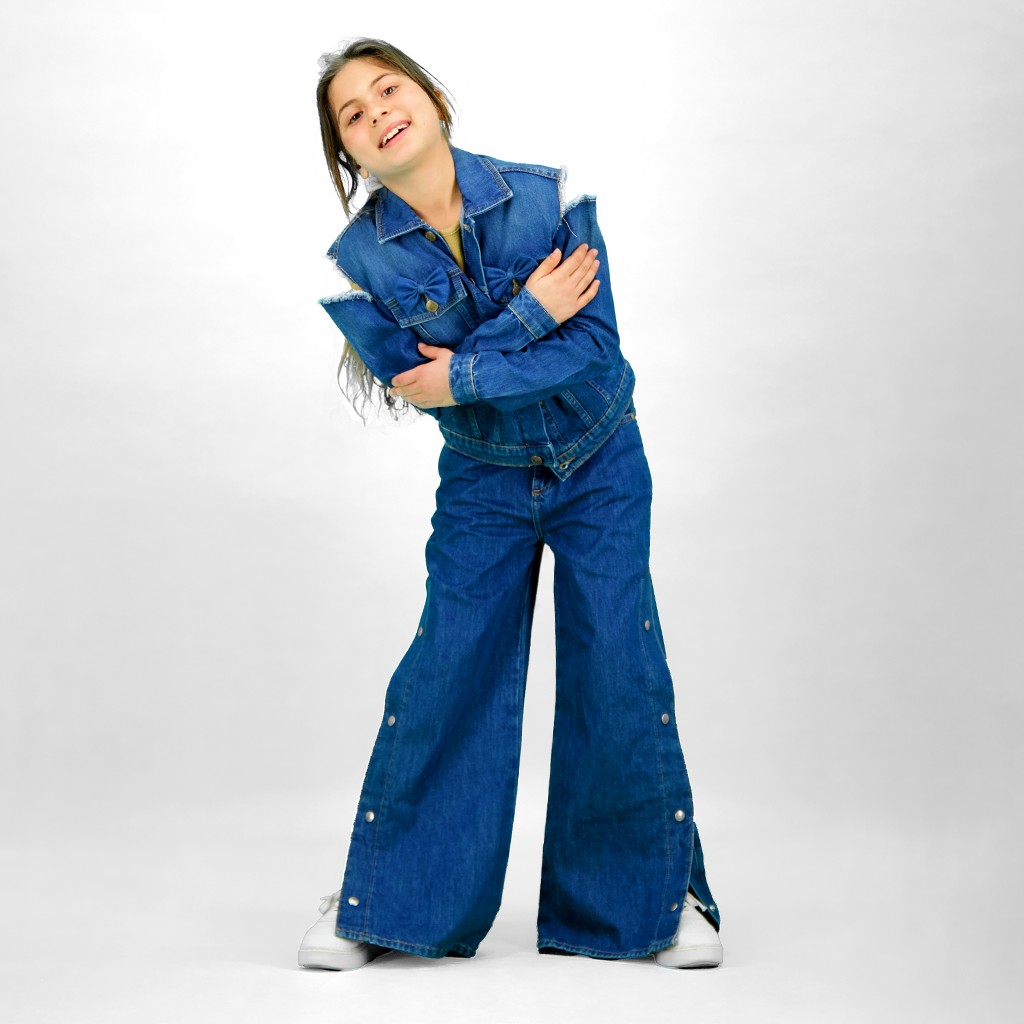 Regular jacket avec épaules denudées en jeans