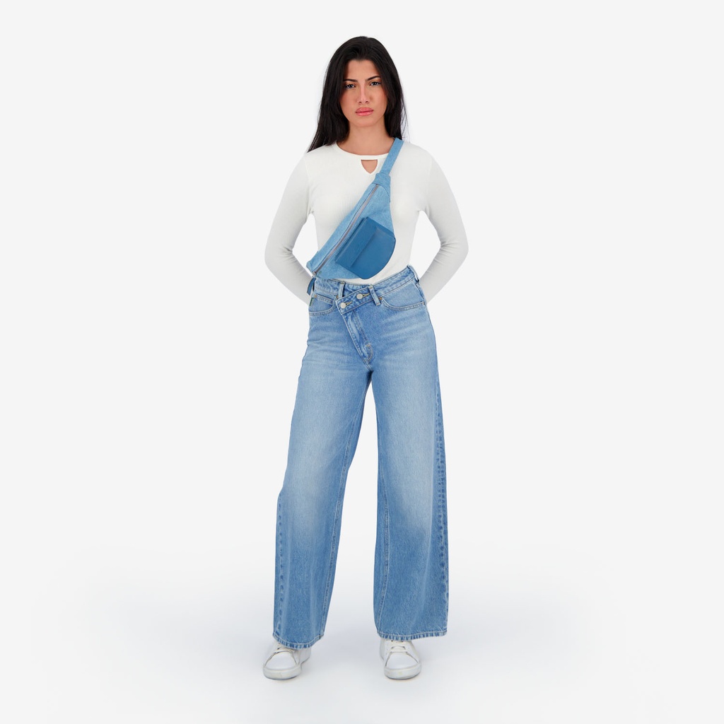 Super Straight jeans femme avec braguette décalé- SARRA 2.0