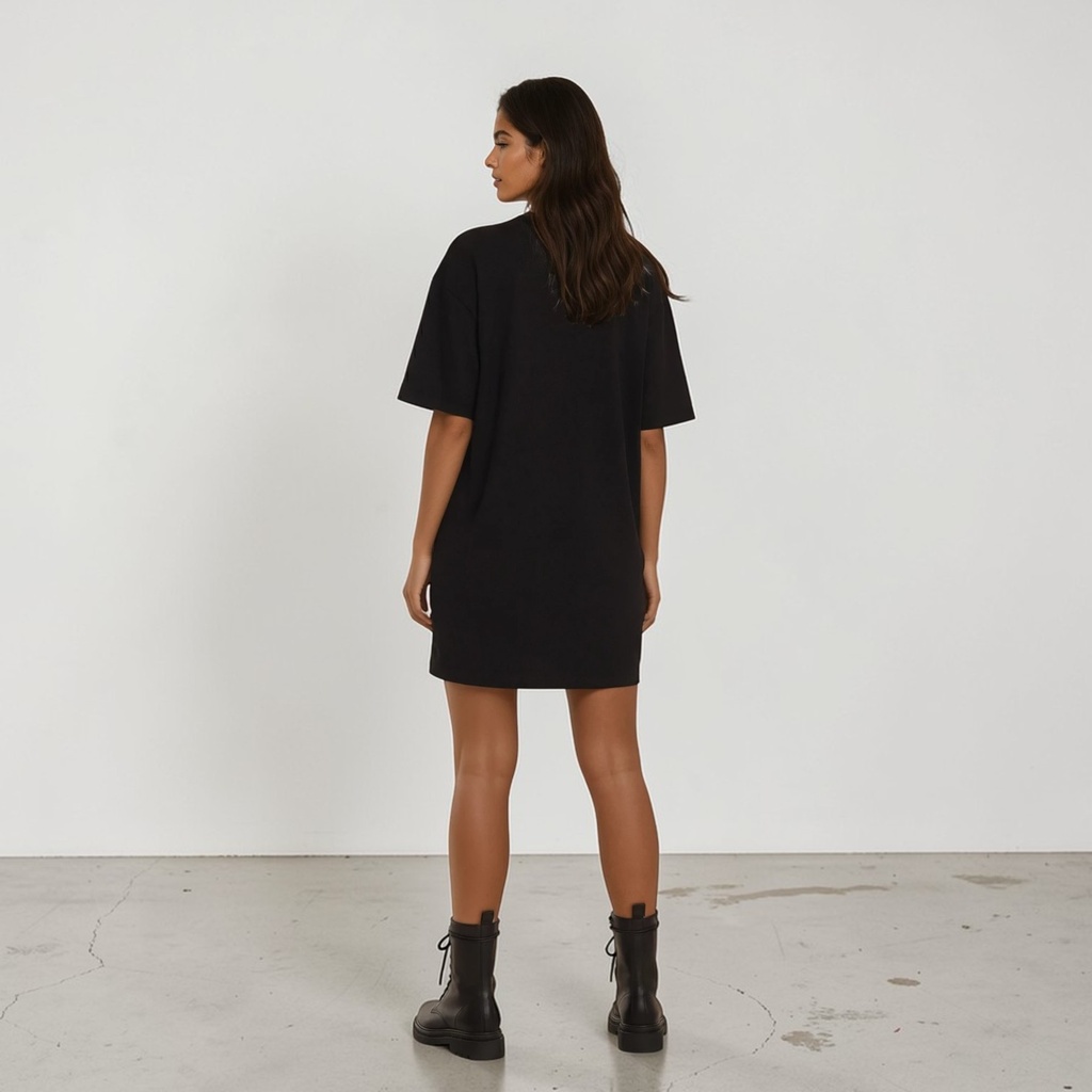 Robe sweat femme manches courtes avec poche plaquée