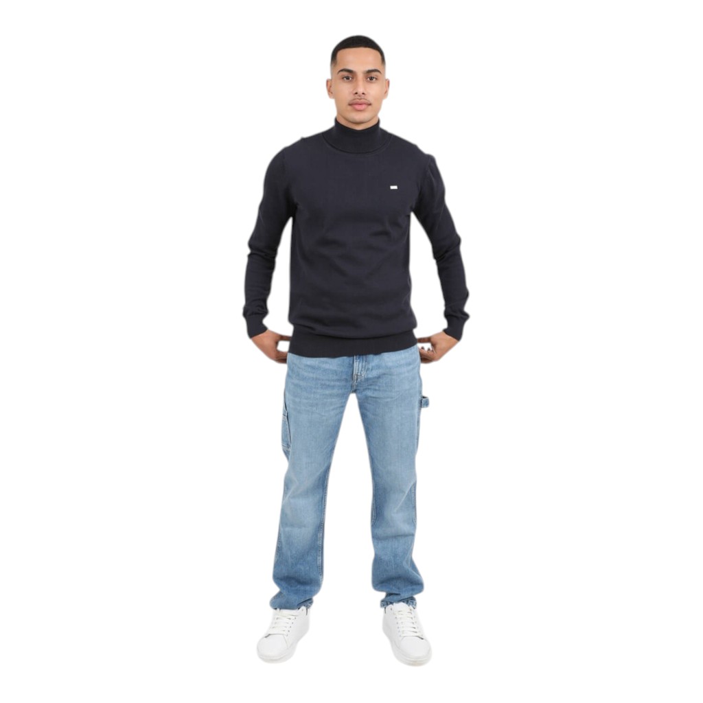 Pull homme col roulé en maille fine