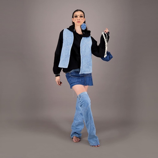 [01-010-10-098-K412-L/XL] Farmla unisexe avec doublure matelassé en jeans UPCYCLING METHODS - TUNIS FASHION WEEK 2024 (L/XL)